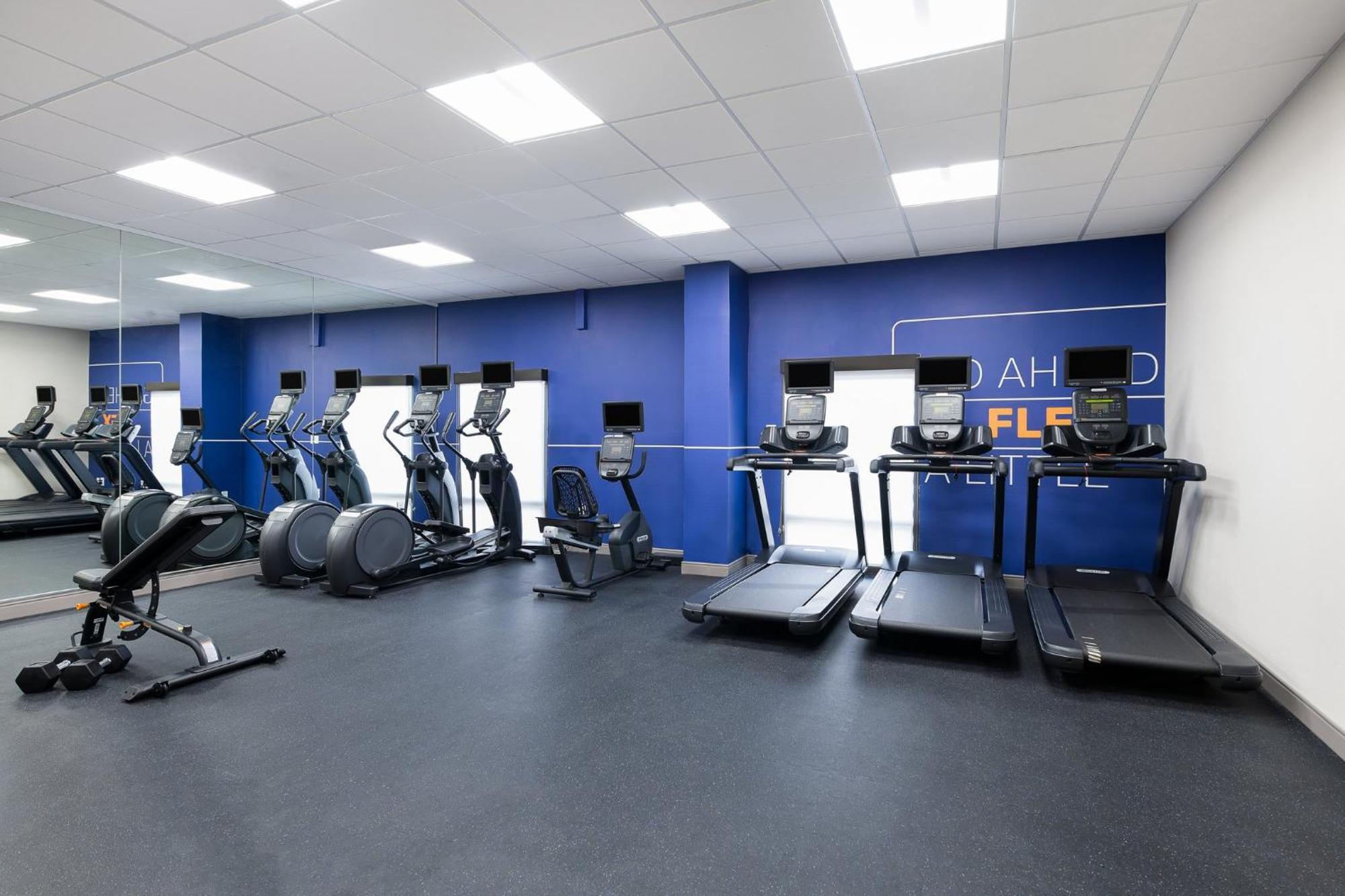 Holiday Inn Express Atlanta West - Theme Park Area By Ihg Lithia Springs Ngoại thất bức ảnh